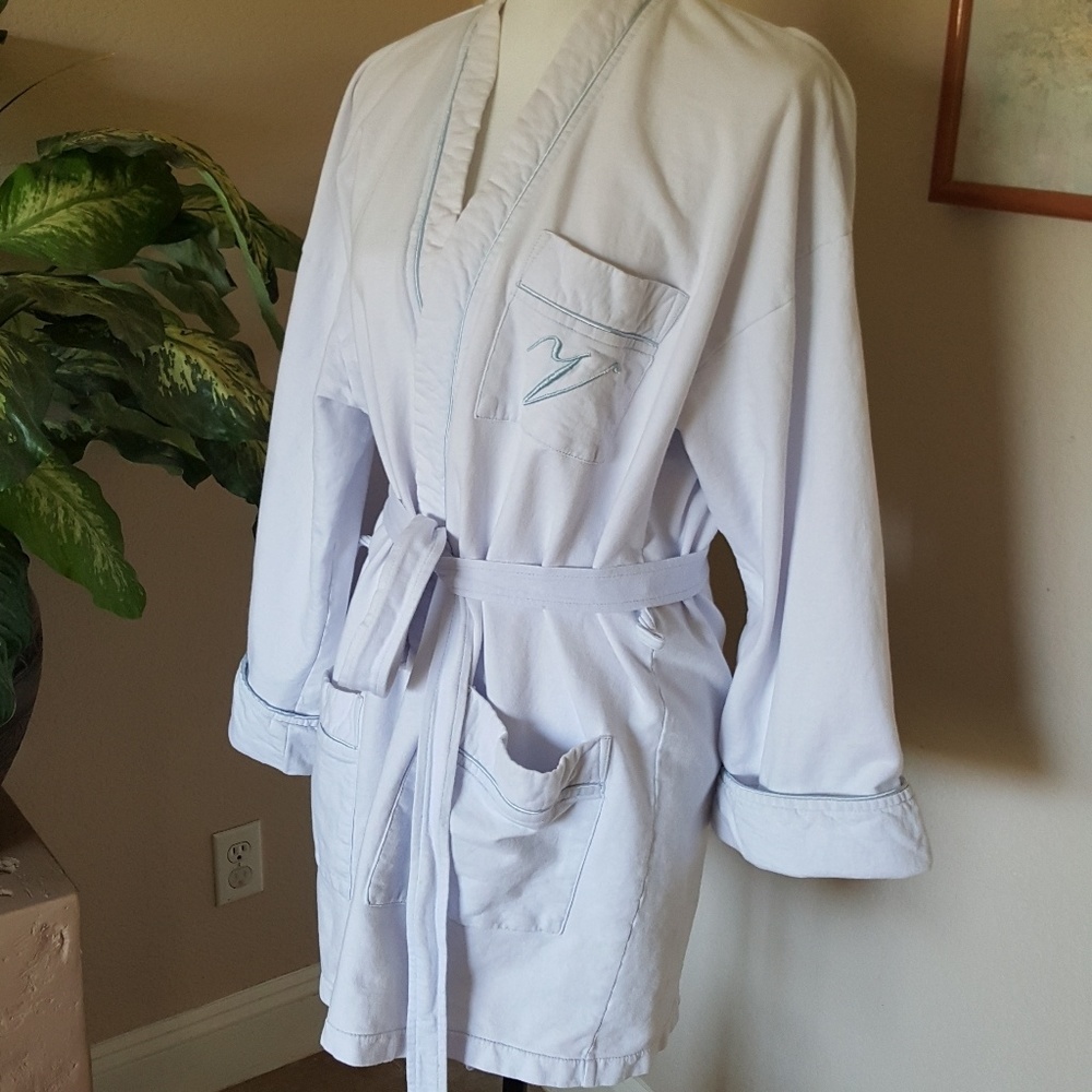 🌸VICTORIA'S SECRET SPA ROBE.